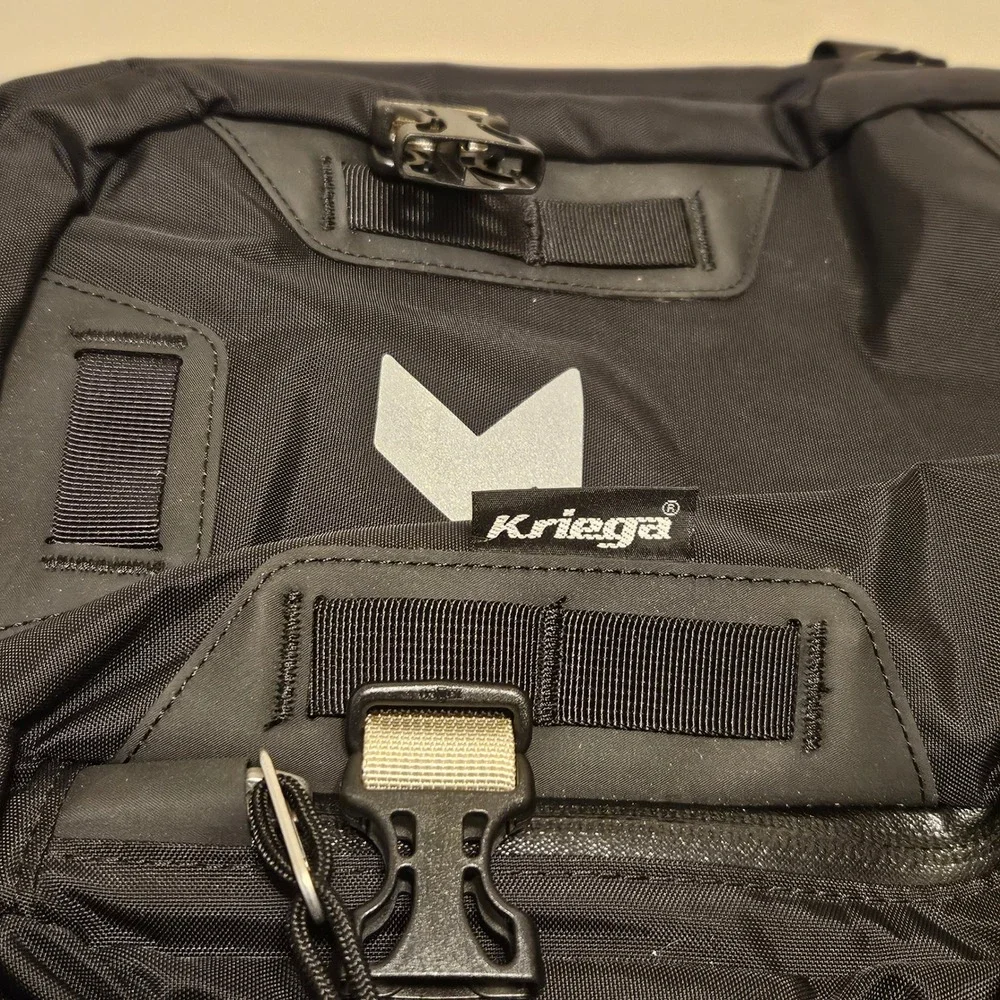 Kriega R20 Motorcycle Backpack Black Quadloc-lite Harness 20L